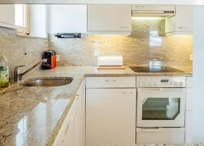 Edelweiss Flora Sura Flims