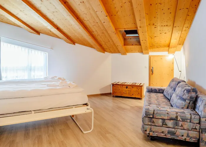 Appartement Edelweiss Flora Sura