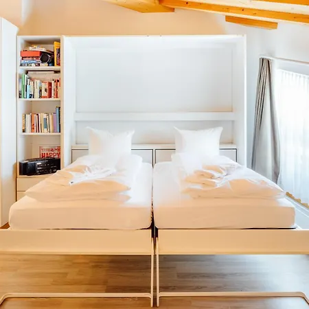 아파트 Edelweiss Flora Sura *