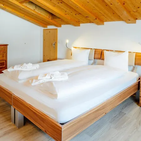 Edelweiss Flora Sura * 필름